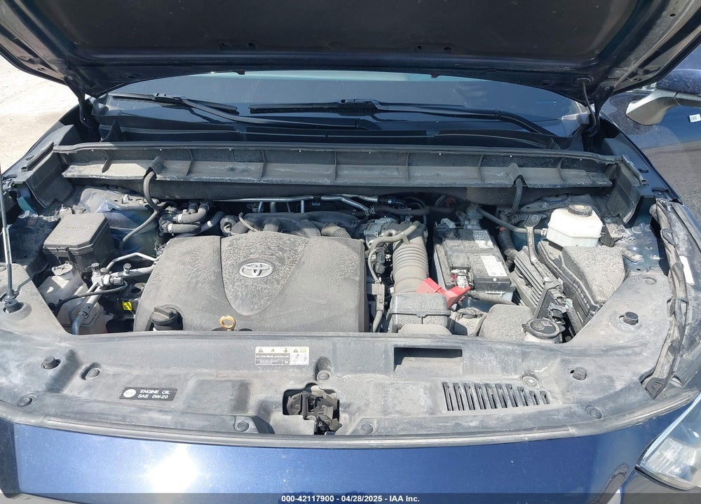 2021 TOYOTA HIGHLANDER XLE VIN: 5TDGZRBH4MS543611