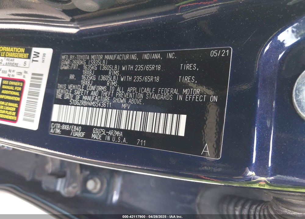 2021 TOYOTA HIGHLANDER XLE VIN: 5TDGZRBH4MS543611
