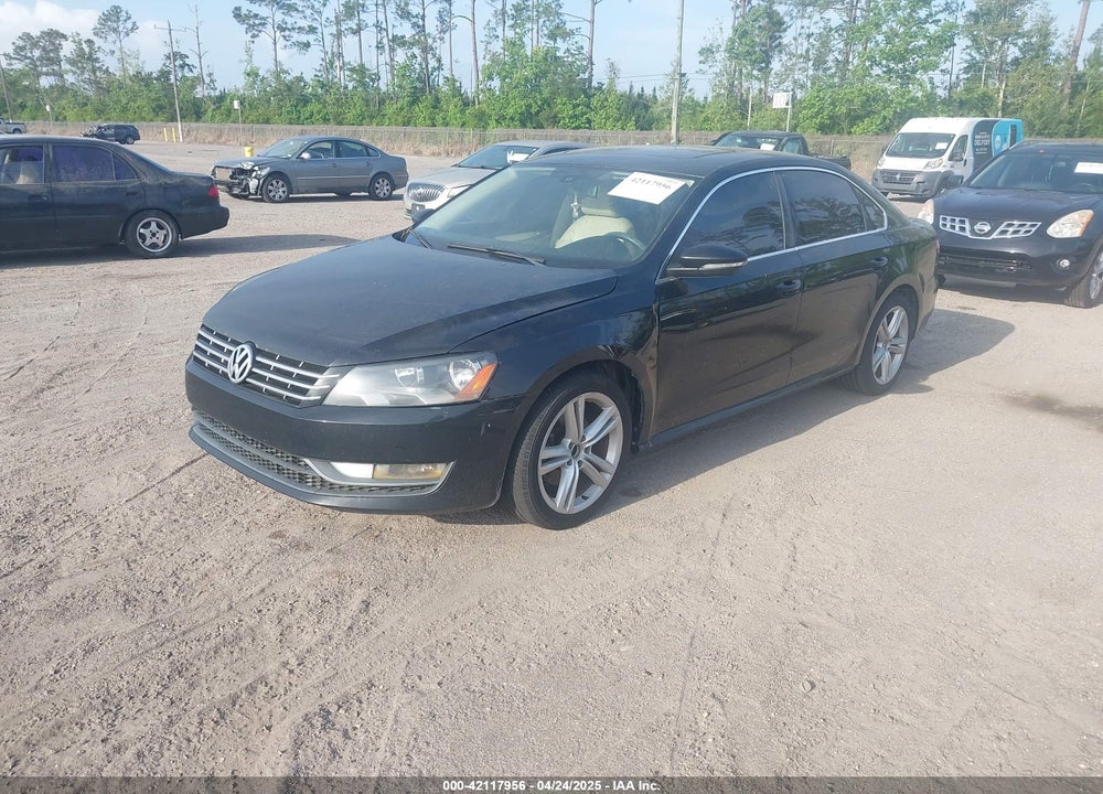 2012 VOLKSWAGEN PASSAT VIN: 1VWBM7A31CC017629