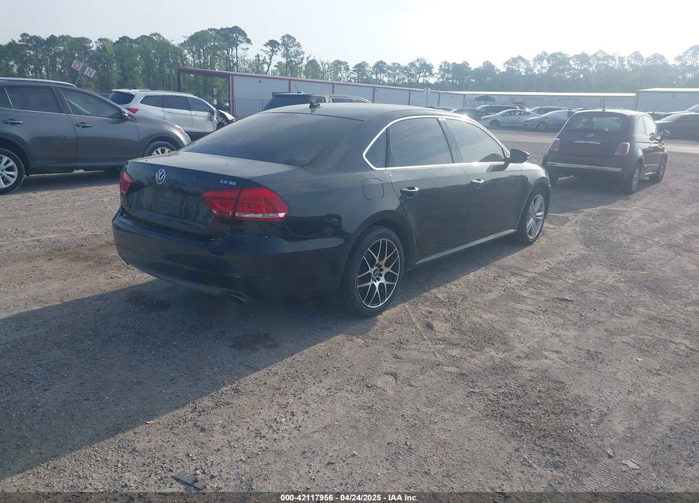 2012 VOLKSWAGEN PASSAT VIN: 1VWBM7A31CC017629