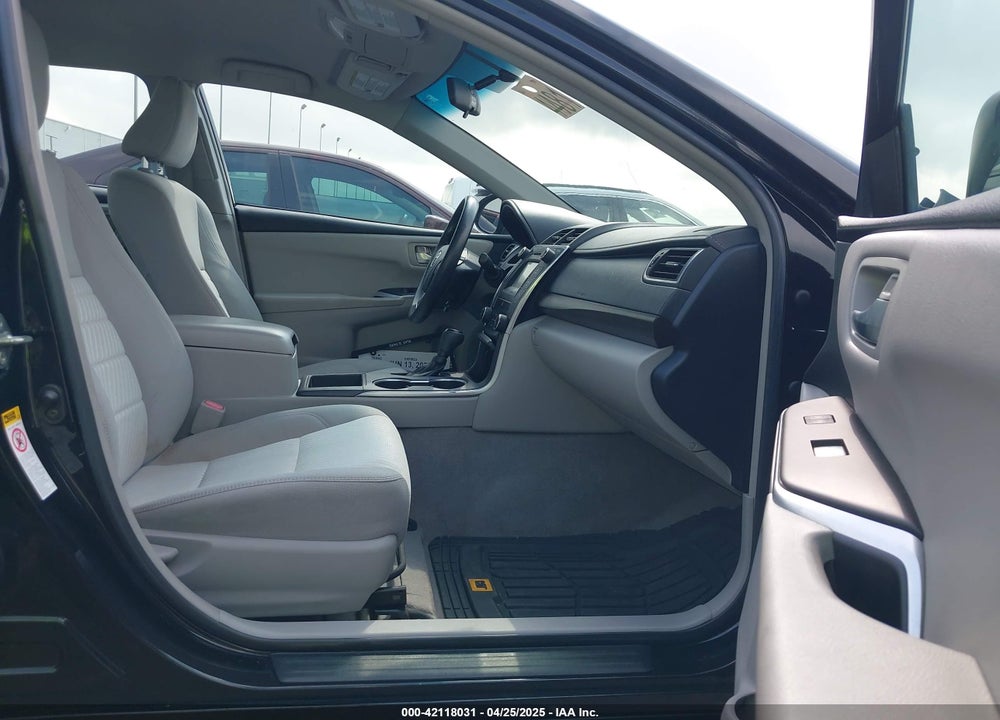 2017 TOYOTA CAMRY VIN: 4T1BF1FK7HU367483