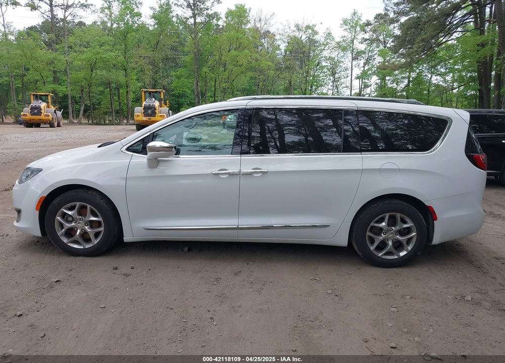 2018 CHRYSLER PACIFICA LIMITED VIN: 2C4RC1GG7JR149276