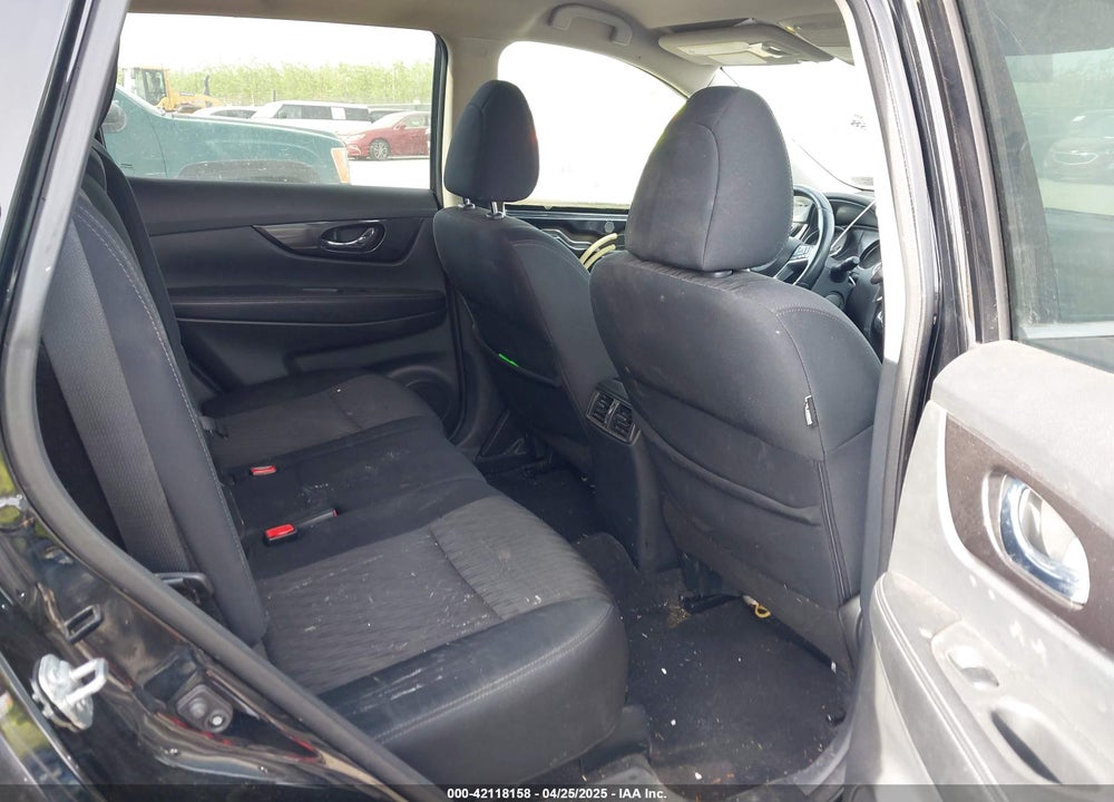2018 NISSAN ROGUE VIN: 5N1AT2MVXJC757643
