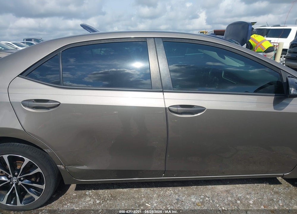 2019 TOYOTA COROLLA SE VIN: 5YFBURHE8KP920873