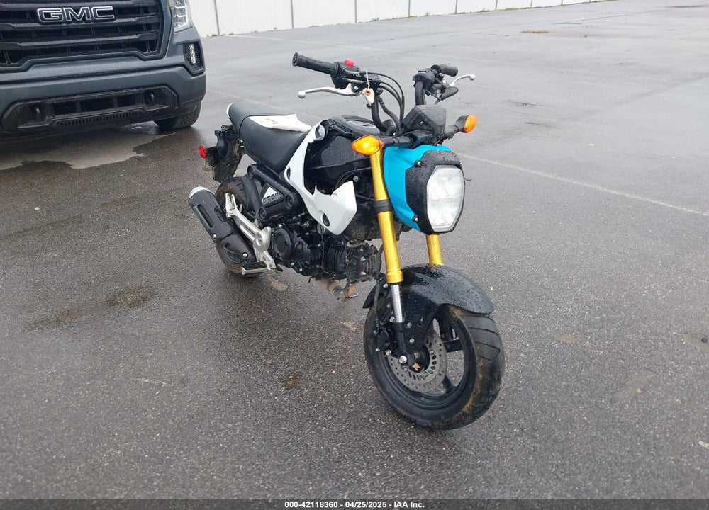 2024 HONDA GROM 125 VIN: MLHJC9214R5204853