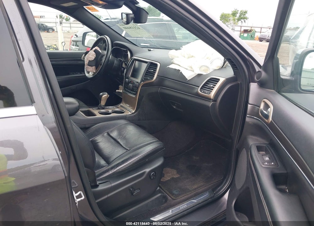2017 JEEP GRAND CHEROKEE VIN: 1C4RJEBG7HC702516