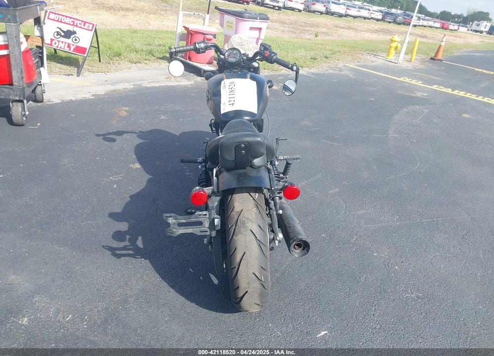 2023 INDIAN MOTORCYCLE CO. SCOUT BOBBER ABS VIN: 56KMTA002P3191275