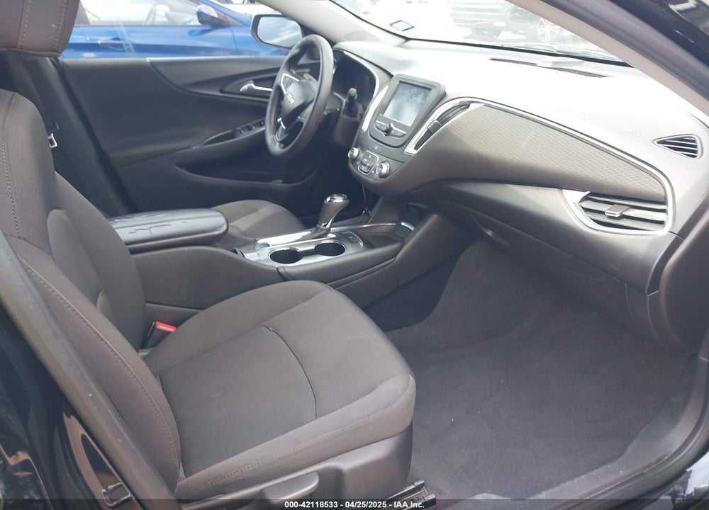 2018 CHEVROLET MALIBU LT VIN: 1G1ZD5ST3JF104506