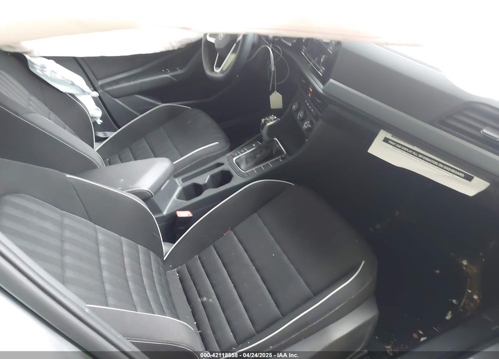 2023 VOLKSWAGEN JETTA VIN: 3VWBM7BU8PM051563