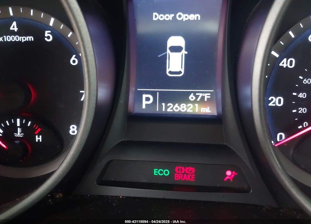 2013 HYUNDAI SANTA FE VIN: 5XYZU3LB6DG078390