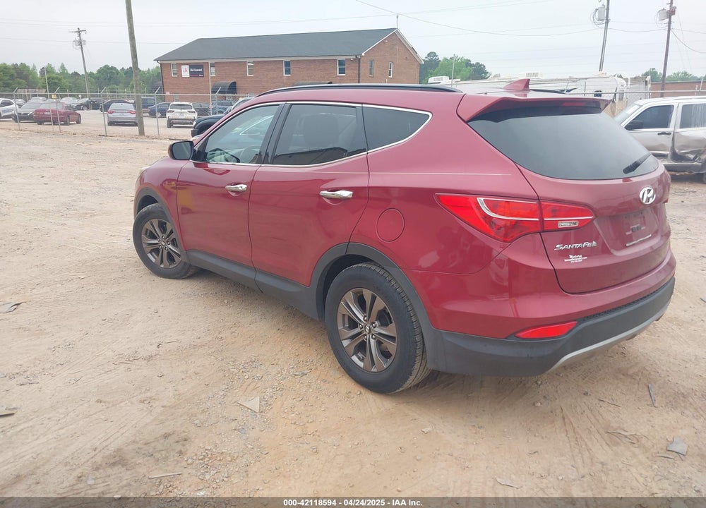 2013 HYUNDAI SANTA FE VIN: 5XYZU3LB6DG078390