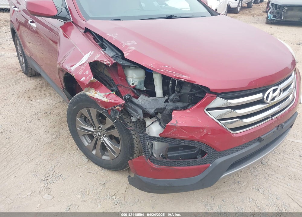 2013 HYUNDAI SANTA FE VIN: 5XYZU3LB6DG078390