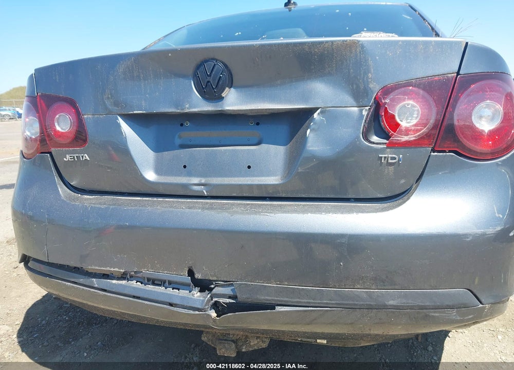 2009 VOLKSWAGEN JETTA VIN: 3VWRL71K89M135838