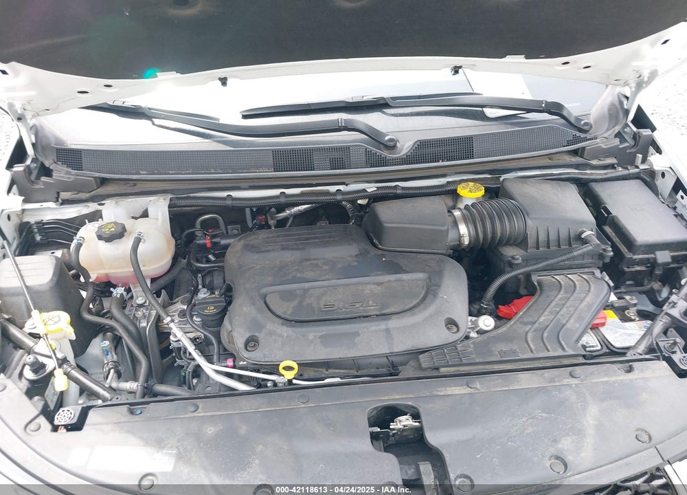 2024 CHRYSLER PACIFICA TOURING L VIN: 2C4RC1BG6RR116594