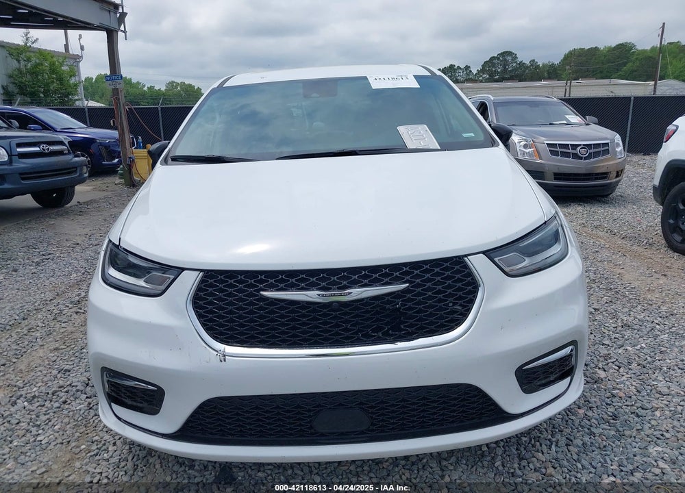 2024 CHRYSLER PACIFICA TOURING L VIN: 2C4RC1BG6RR116594