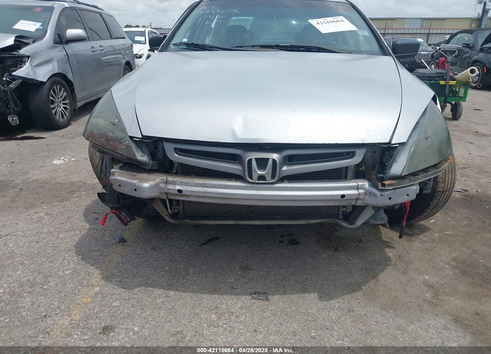 2004 HONDA ACCORD 2.4 EX VIN: 1HGCM56854A059722