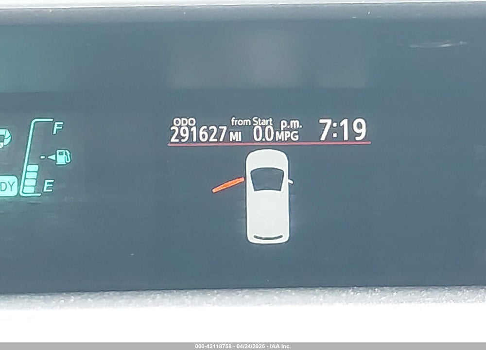 2013 TOYOTA PRIUS C THREE VIN: JTDKDTB38D1051428
