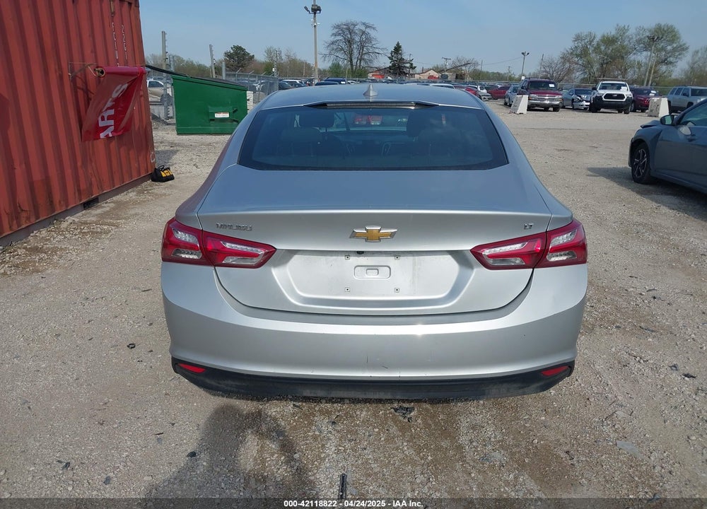 2022 CHEVROLET MALIBU VIN: 1G1ZD5ST1NF132598