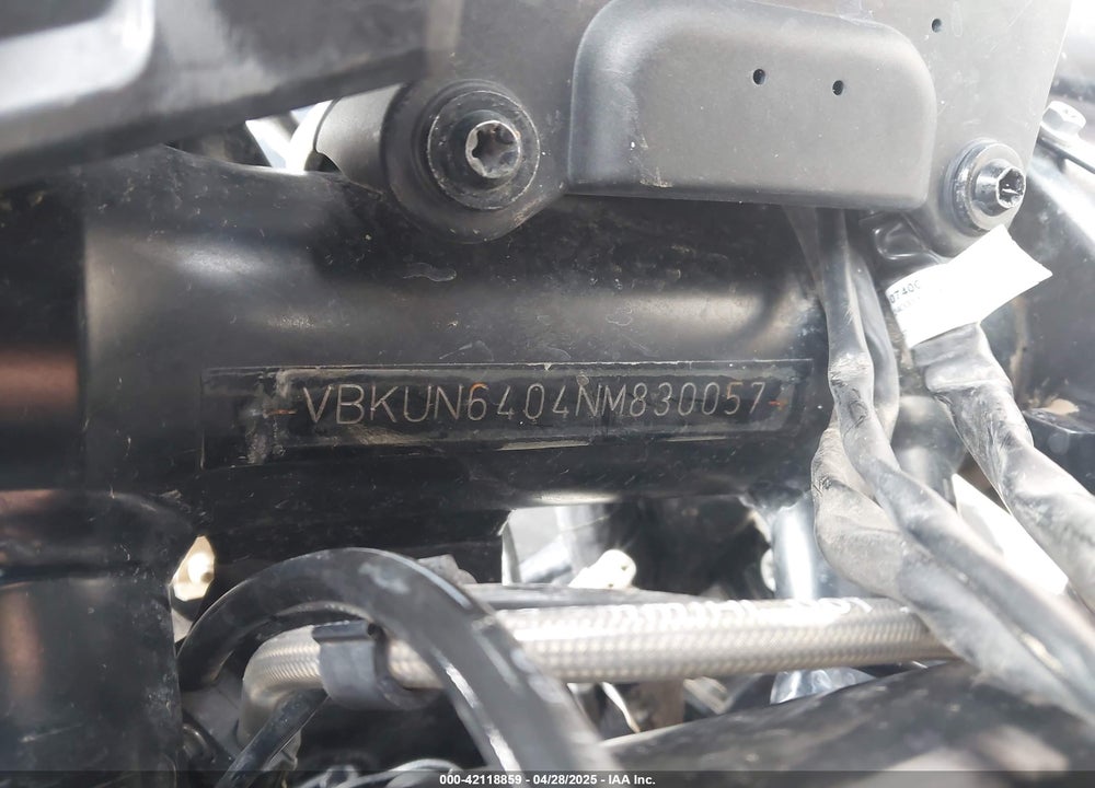 2022 HUSQVARNA NORDEN 901 VIN: VBKUN6404NM830057