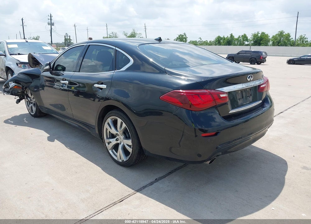 2015 INFINITI Q70 3.7 VIN: JN1BY1AP7FM541585