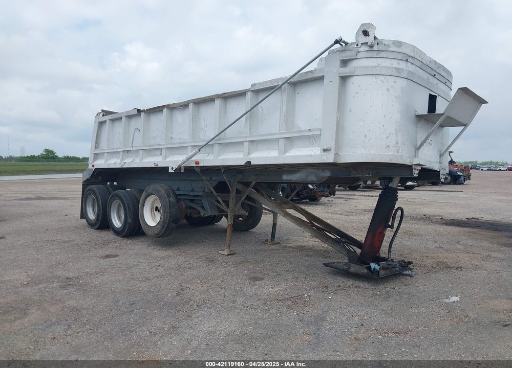 1996 CLEMENT IND DUMP TRAILER VIN: 1C9BB38B2TM110601