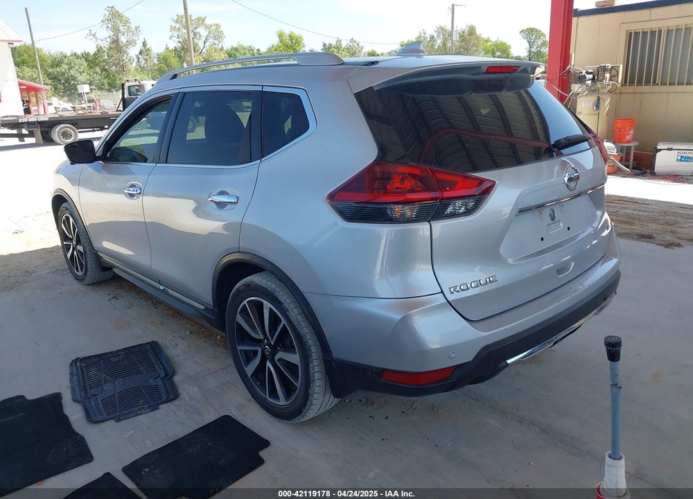 2019 NISSAN ROGUE VIN: 5N1AT2MT8KC743174