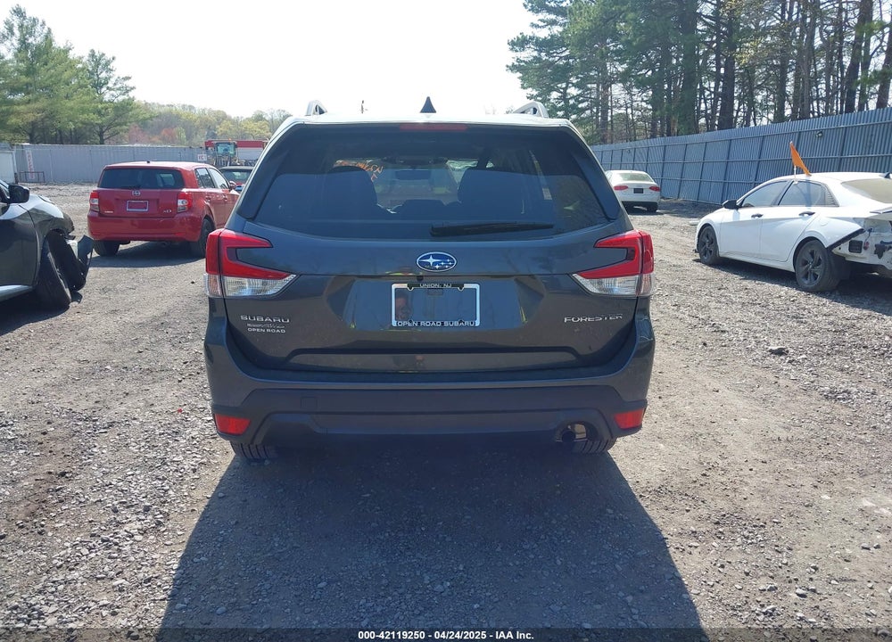 2024 SUBARU FORESTER VIN: JF2SKADC1RH459633