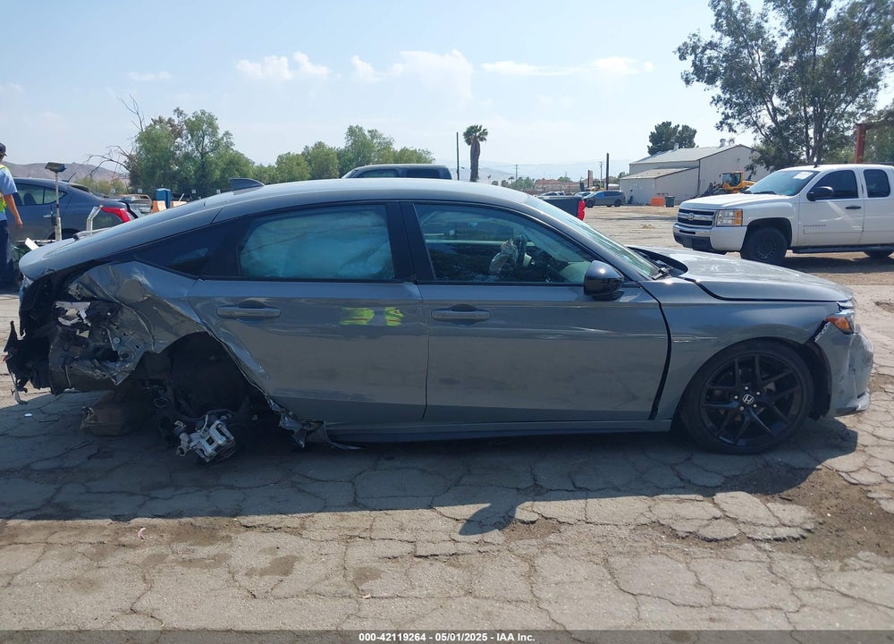 2025 HONDA CIVIC VIN: 19XFL2H81SE012336