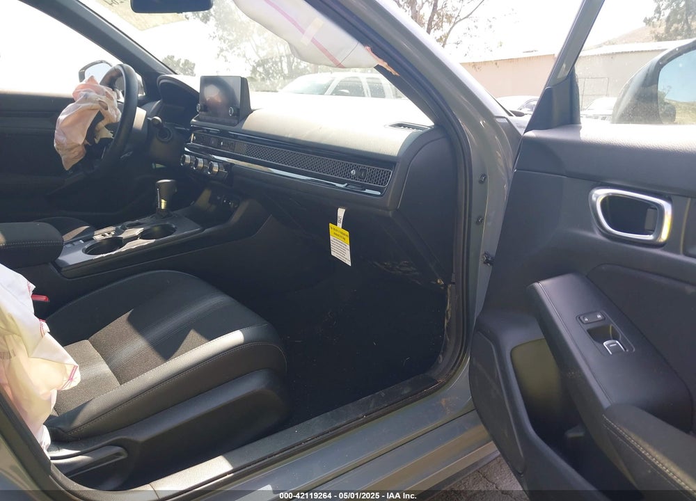 2025 HONDA CIVIC VIN: 19XFL2H81SE012336