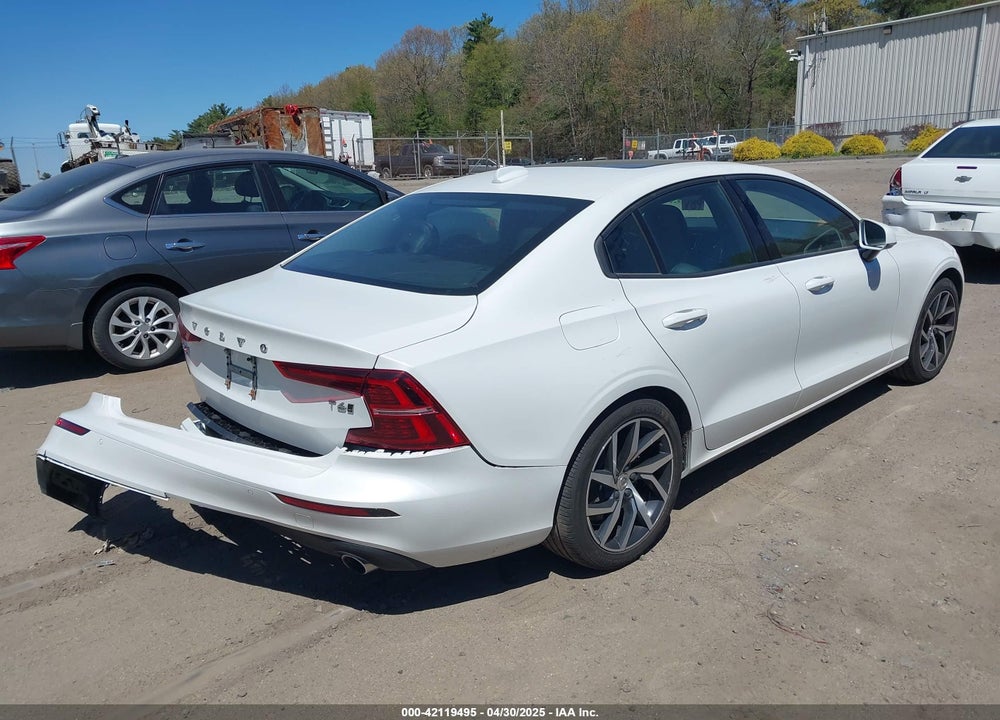 2019 VOLVO S60 VIN: 7JRA22TK4KG017483