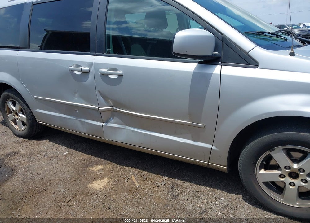 2012 DODGE GRAND CARAVAN SXT VIN: 2C4RDGCG4CR241907
