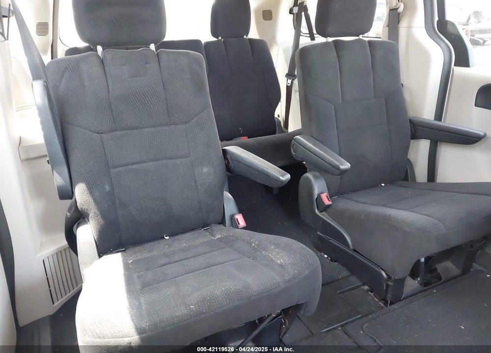 2012 DODGE GRAND CARAVAN SXT VIN: 2C4RDGCG4CR241907