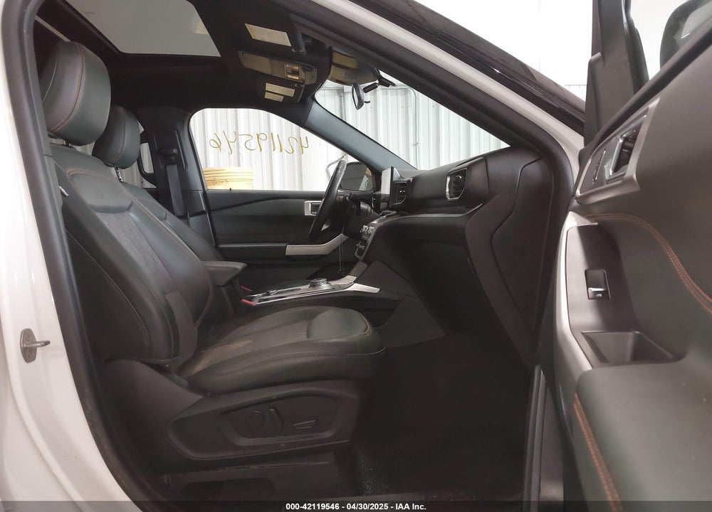 2023 FORD EXPLORER VIN: 1FMSK8JH1PGB52243