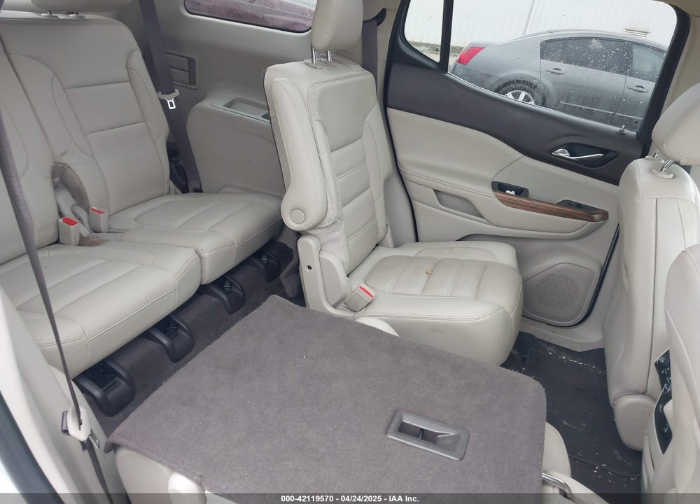2017 GMC ACADIA VIN: 1GKKNPLS2HZ171859
