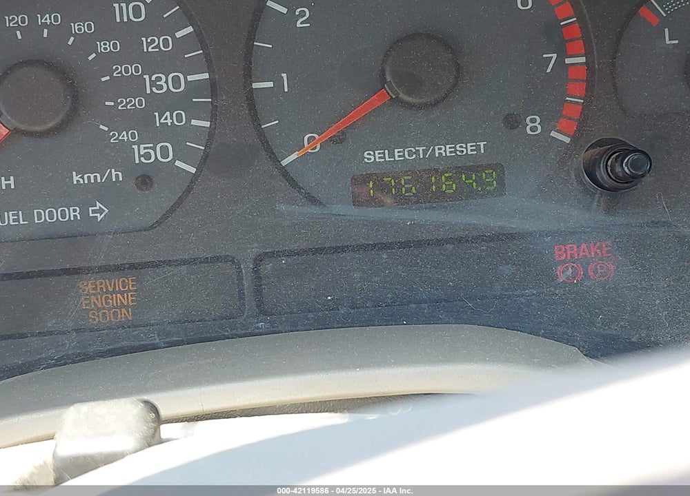 2004 FORD MUSTANG VIN: 1FAFP42XX4F210024