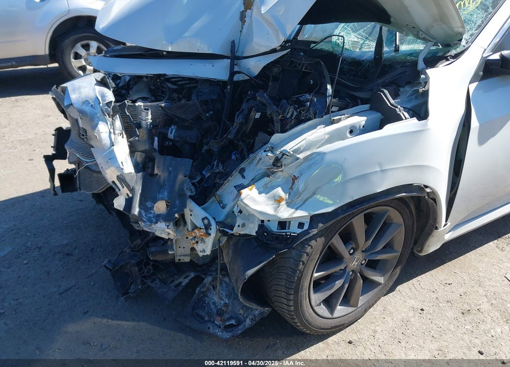 2019 HONDA CIVIC VIN: 19XFC1F3XKE006830