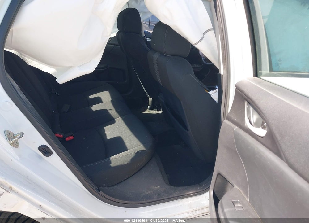 2019 HONDA CIVIC VIN: 19XFC1F3XKE006830