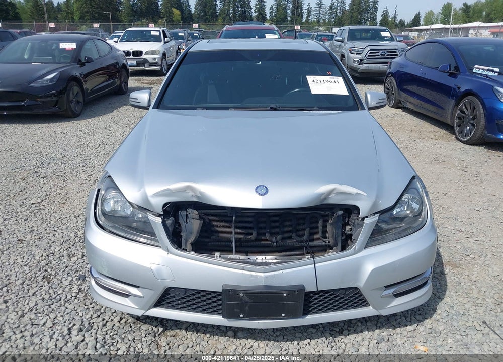 2012 MERCEDES-BENZ C CLASS VIN: WDDGF8BB7CR238797