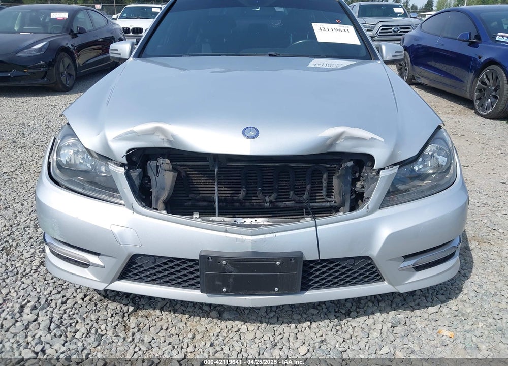 2012 MERCEDES-BENZ C CLASS VIN: WDDGF8BB7CR238797