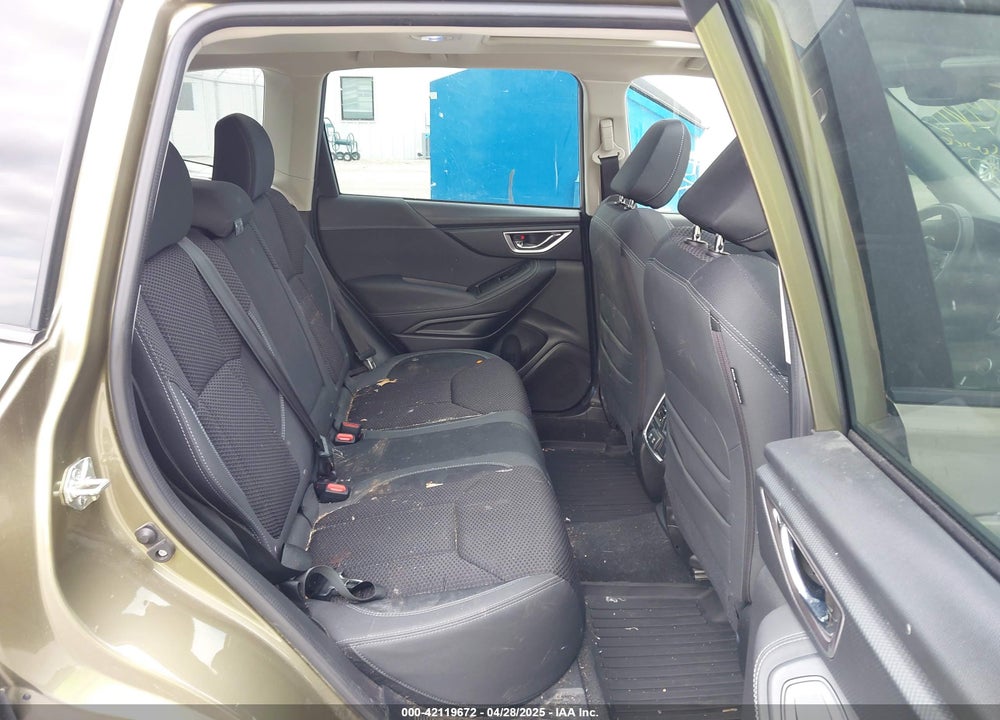 2022 SUBARU FORESTER VIN: JF2SKAEC2NH403340