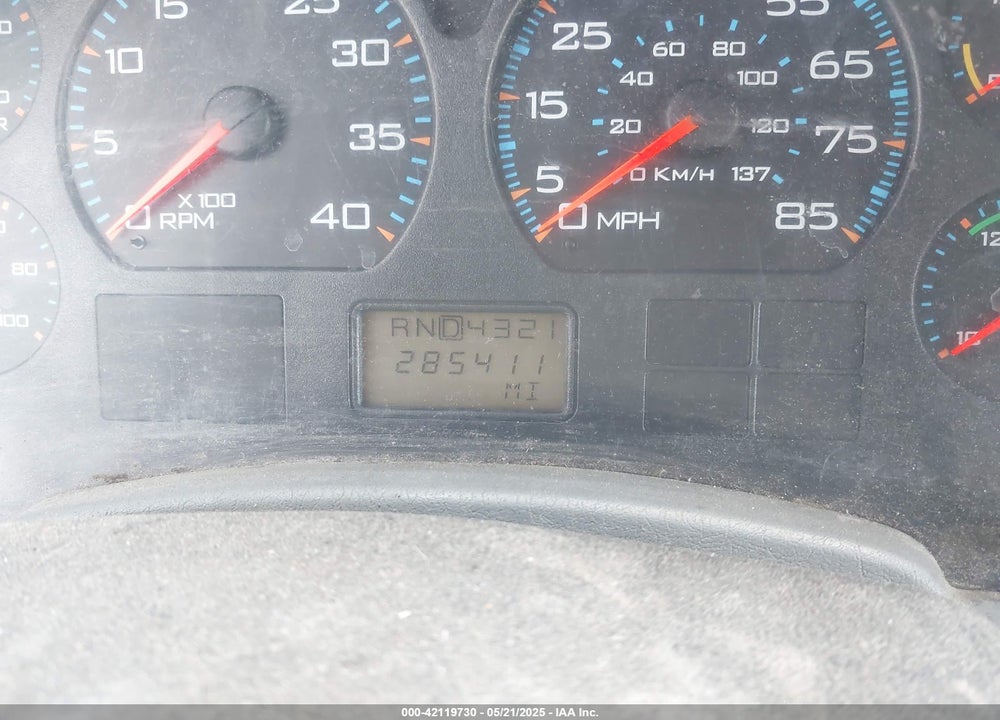 2005 INTERNATIONAL 4000 4300 VIN: 1HTMMAAN05H151244