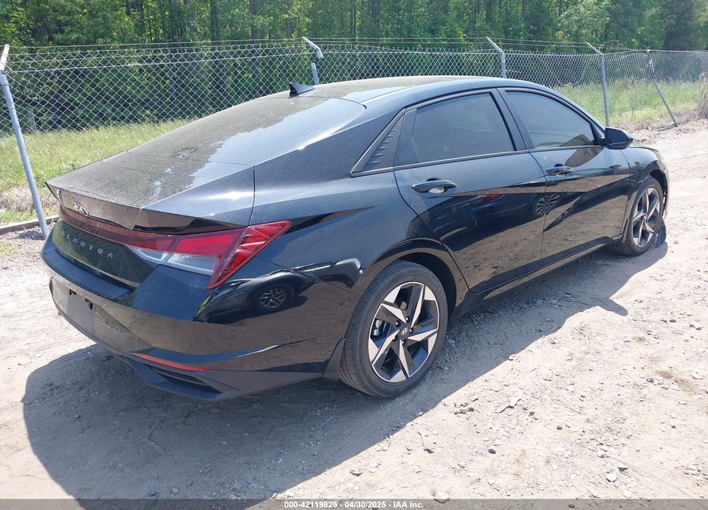 2023 HYUNDAI ELANTRA SEL VIN: KMHLS4AGXPU568605
