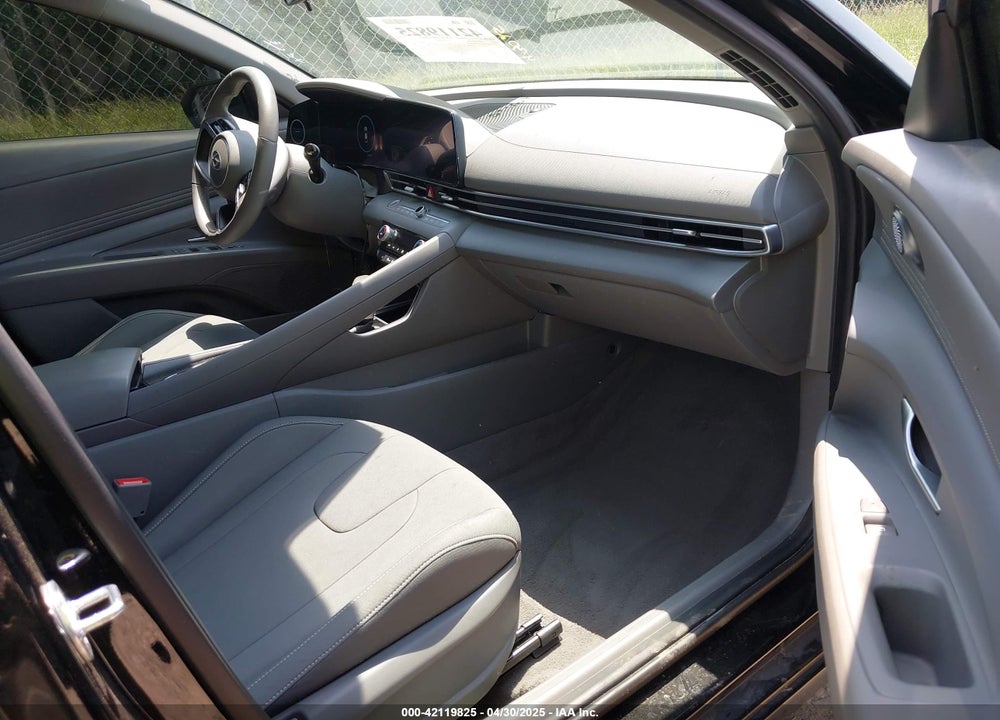 2023 HYUNDAI ELANTRA SEL VIN: KMHLS4AGXPU568605