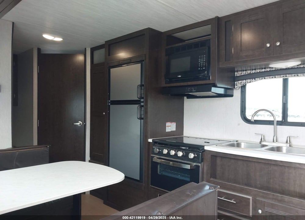 2019 HEARTLAND PROWLER LYNX 22LX VIN: 5SFPB2529KE404450