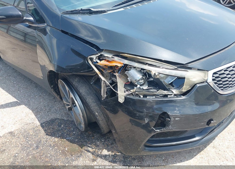 2016 KIA FORTE EX VIN: KNAFZ4A8XG5615046
