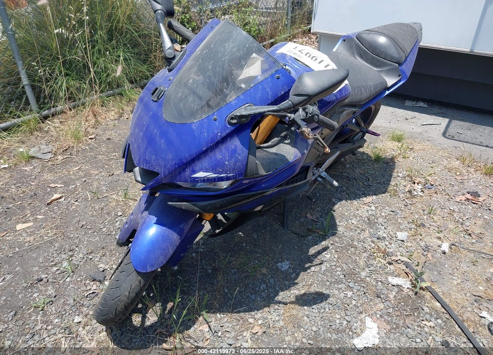 2019 YAMAHA YZFR3 VIN: MH3RH17Y2KK001158