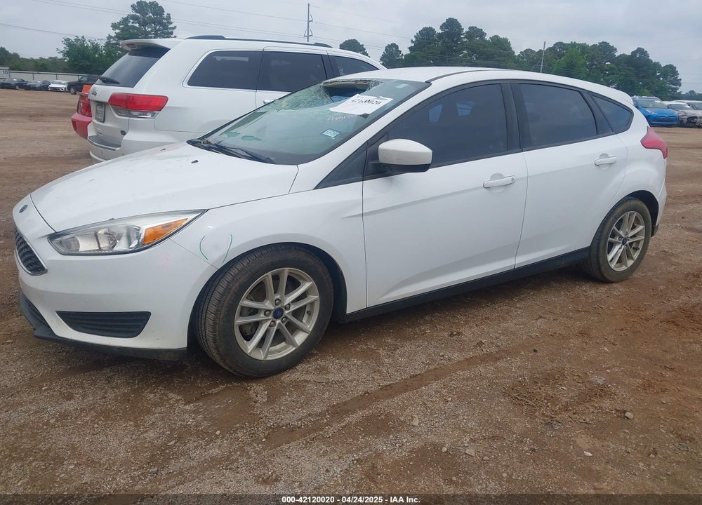 2018 FORD FOCUS VIN: 1FADP3K22JL244221