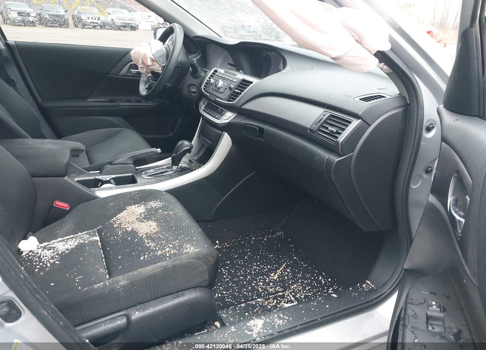 2014 HONDA ACCORD VIN: 1HGCR2F36EA305750