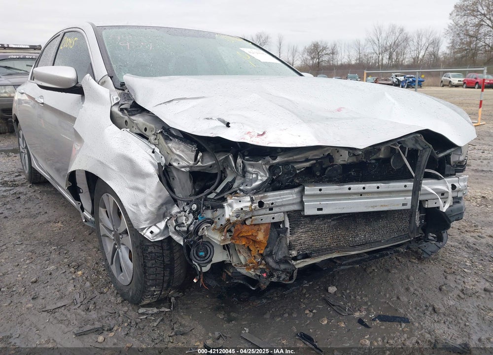 2014 HONDA ACCORD VIN: 1HGCR2F36EA305750