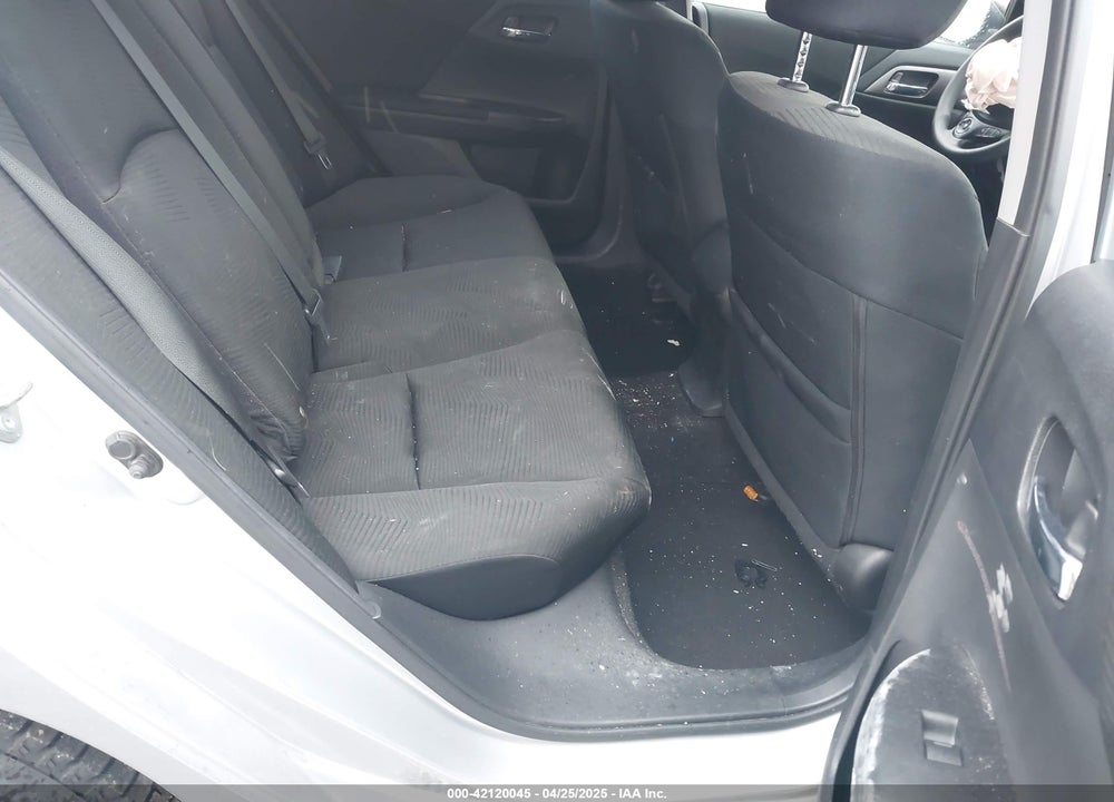 2014 HONDA ACCORD VIN: 1HGCR2F36EA305750